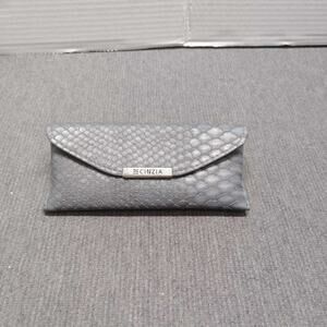 Cinzia Snakeskin Eyeglass Case Gray Hard Shell w Cleaning Cloth